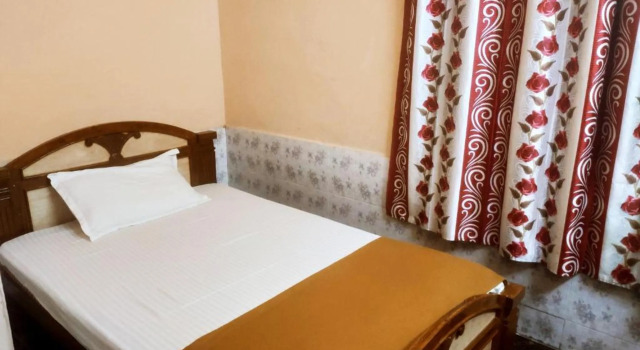 CB Budget Stay, Rezerwuj Hotel Hotele w Andhra Pradesh z parkingiem, Parking