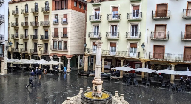 Duplex Amantes, Book Apartment Hotels in Aragon with Parking, Parking