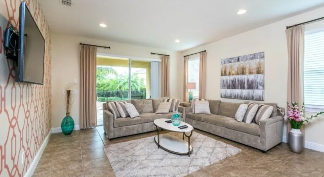 Ec129 - Frm1 - Em - 0816 - Clone 10 Bedroom Condo