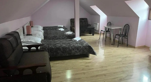 Четырёхместный номер Standard Hotel New Star