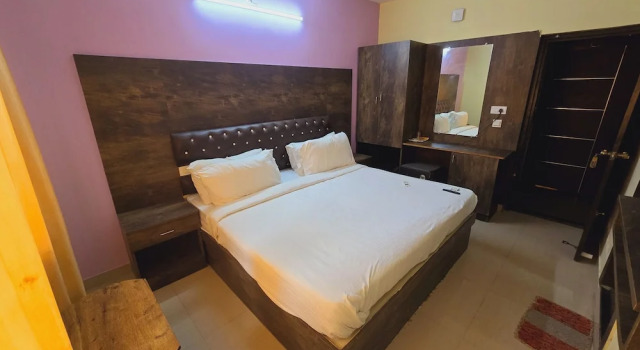 Номер Premium Pph Royal GS Comforts Opp Mall of Asia