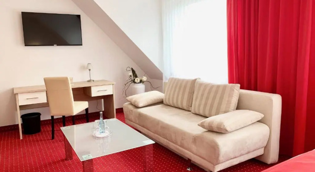 Полулюкс Hanse Hotel