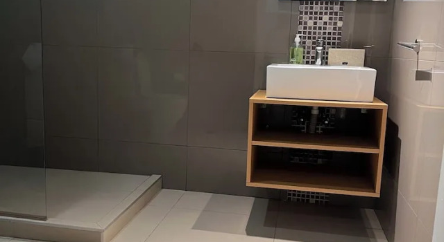Студия Luxury с балконом и с видом на озеро RT Properties at Riviera Residence
