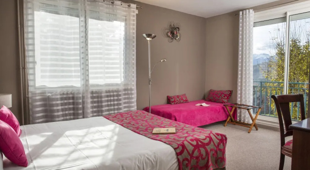Номер Comfort Hotel Les Mésanges