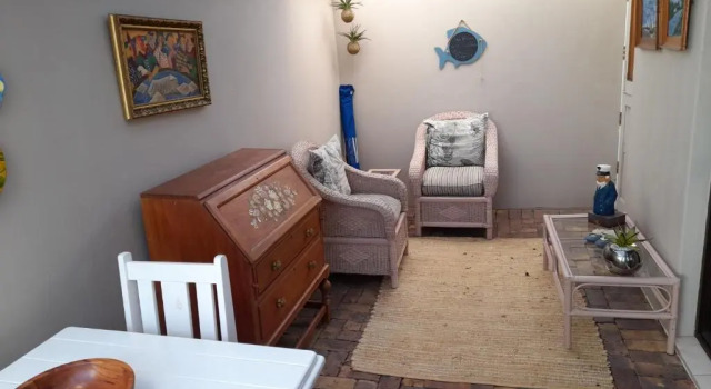 Студия Barnard Self Catering Apartments