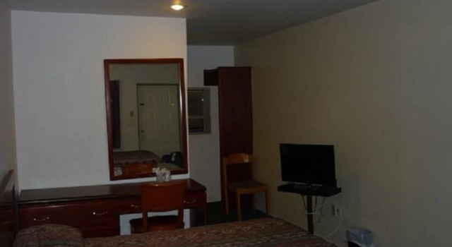 City Centre Motor Hotel, Buchen Sie Hotel Vancouver 