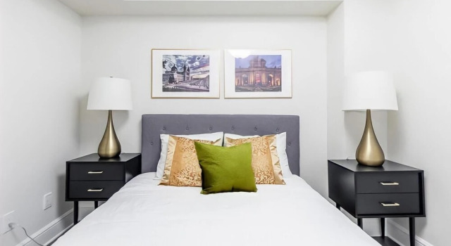 Rideau Comfort 2BD 1BA Apartment Free Parking