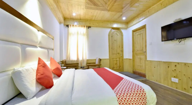 Люкс The Avenue River Side Hotel - Near Volvo Bus Stand Manali