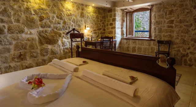 Villa Brca, Book Villa Hoteller i Brca med pool, Swimmingpool