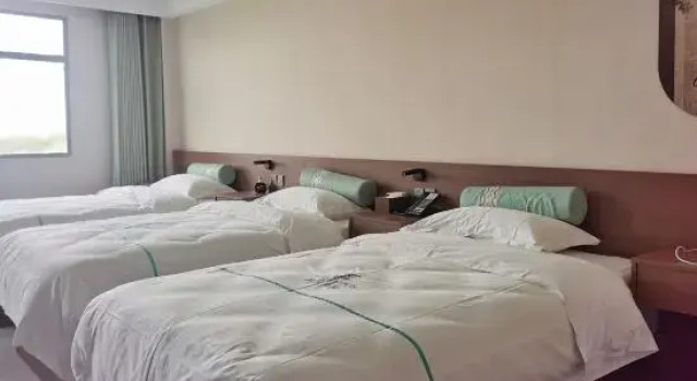 YiHe E-sports Chain Hotel (Nanchang Bayi Square People's Park Branch), Rezerwuj Hotel Nanchang Jiangxi