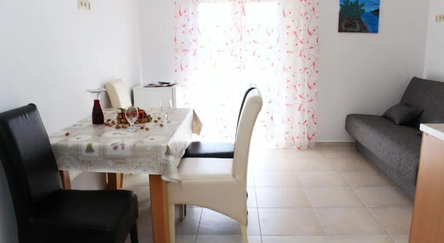 Апартаменты с балконом и с красивым видом из окна Apartments Bella