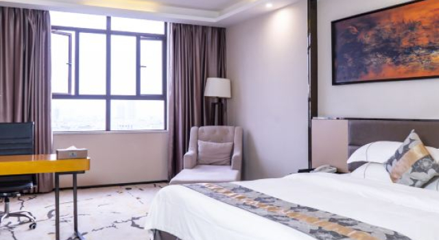 Двухместный люкс Executive с видом на город Meiji Preferred Hotel (Wanlv Binfen Shopping Plaza Branch)