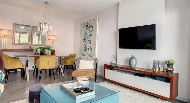Indigo Apartment by Atlantic Holiday, Rezerwuj Apartament Hotele w Funchal z basenem, w pobliżu CityBubbles, Basen
