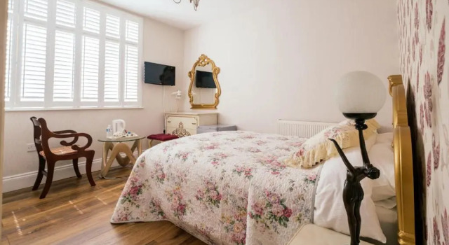 Номер Standard Katolondonhaus