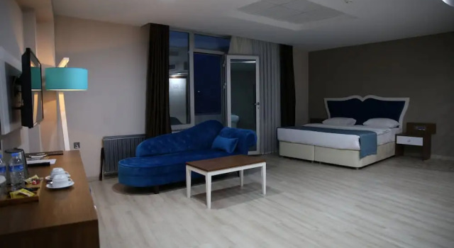 Полулюкс Grand Hotel Artvin