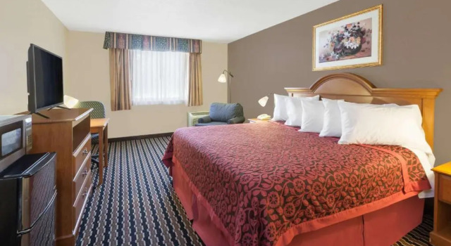 Номер Standard Days Inn by Wyndham Albion