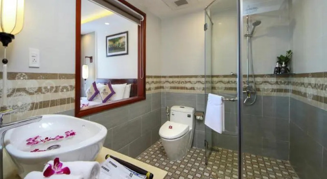 Номер Standard с балконом Uptown Hoi An Hotel & Spa