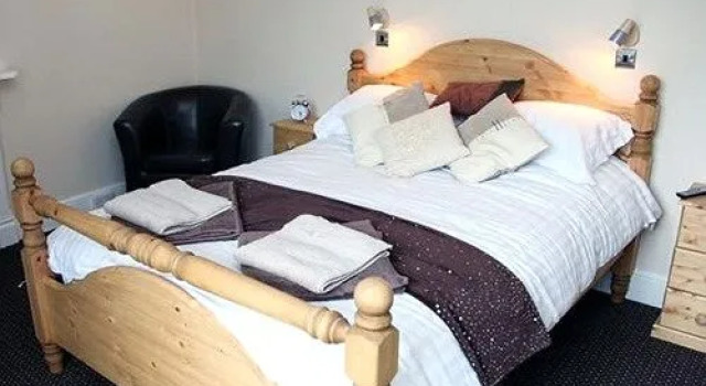 The Coldstreamer, Reservar Hotel Penzance 