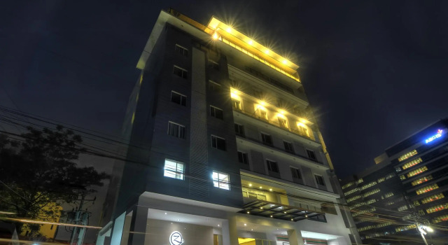 Zerenity Hotel & Suites, Varaa Hotelli Cebu Cebu City
