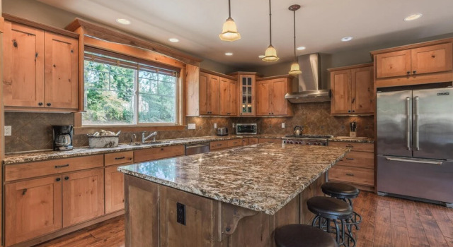 White Water Lodge, Забронировать Отель Отели Leavenworth Ski с парковкой, Парковка