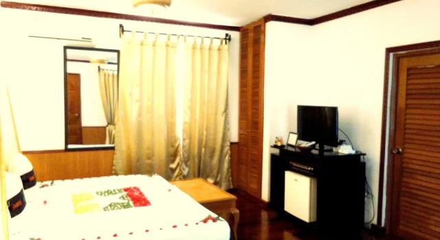 Двухместное бунгало Superior с балконом и с видом на сад The Emerald Sea Resort