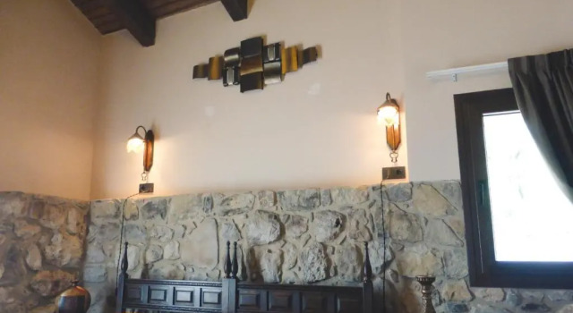 Viladomatrural, Prenota Hotel La Nou Bergueda