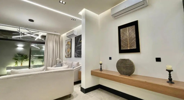 MODERN APARTMENT private entrance, Buchen Sie Ferienwohnung Riad 