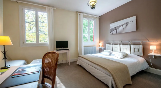 Номер Superior Logis Hotels - Au Colombier du Touron