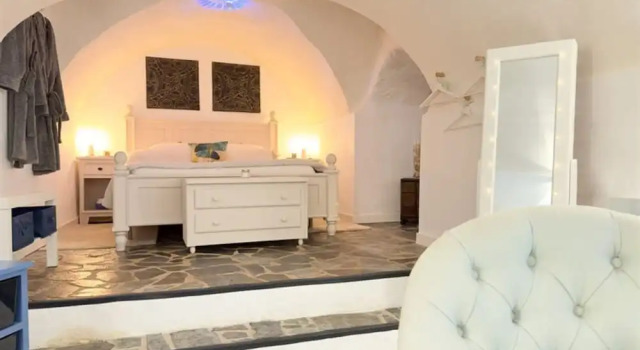 Nomadara - Boutique B&B, Забронировать Отель «постель и завтрак» Отели провинции Малаги с бассейном, Бассейн