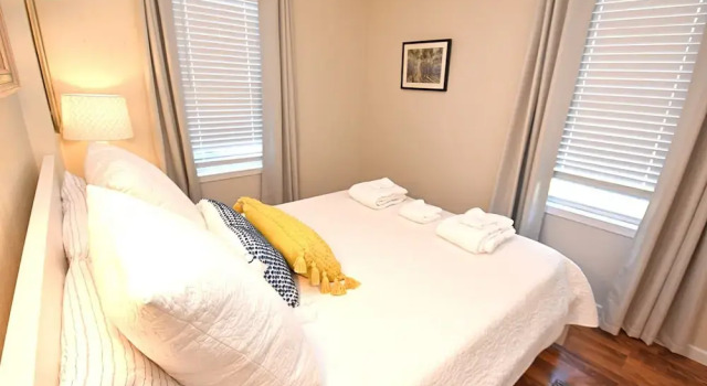 Extra Entertainment Space Just 7 Blocks to ND Campus 54211, Prenota Casa vacanze Hotel a Indiana con parcheggio, Parcheggio