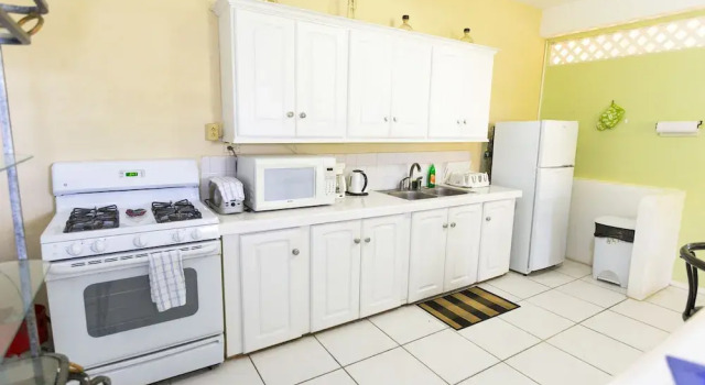 Апартаменты Hibiscus Heights