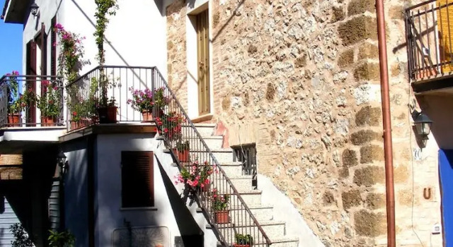 La Fontana b&b, Varaa Bed and Breakfast  