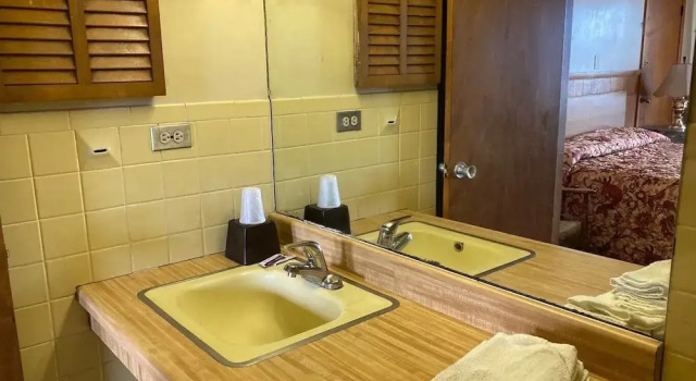 Highland Manor Motel, Varaa Motelli  