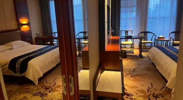 Люкс Chunzhu International Hotel
