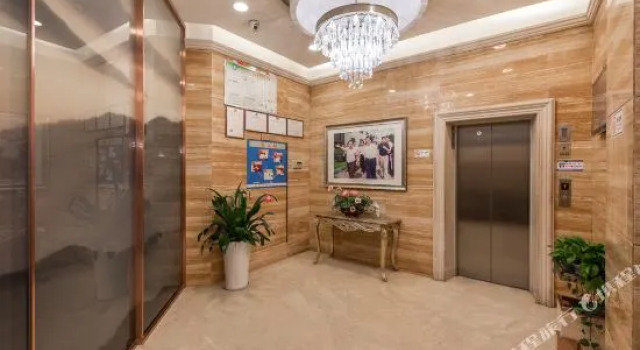 Yingte Hotel, Book Hotel Hoteller i Quzhou med parkering, Parkering