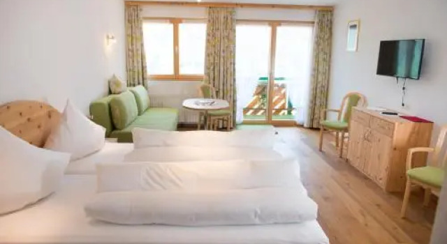 Hotel Pension Hertehof, Buchen Sie Hotel Damüls Bregenzerwald
