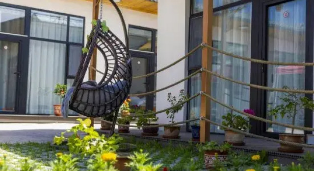 YUEJIMINSU, Book Hotel Xinyuan Xinjiang