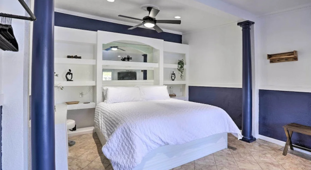 Коттедж Modern Seminole Home with Patio, 3 Mi to Beach