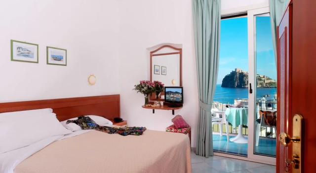 Двухместный номер Classic с видом на море Hotel Ulisse