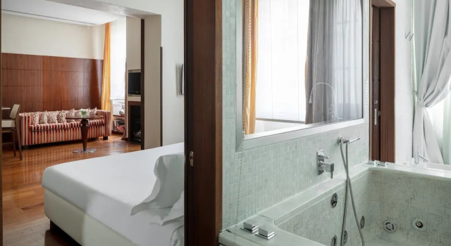 Апартаменты Luxury Ricasoli Firenze Luxury Apartments | UNA Esperienze