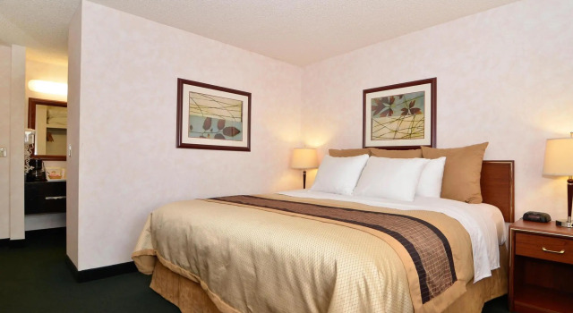 Двухместный люкс c 1 комнатой Best Western Cascadia Inn