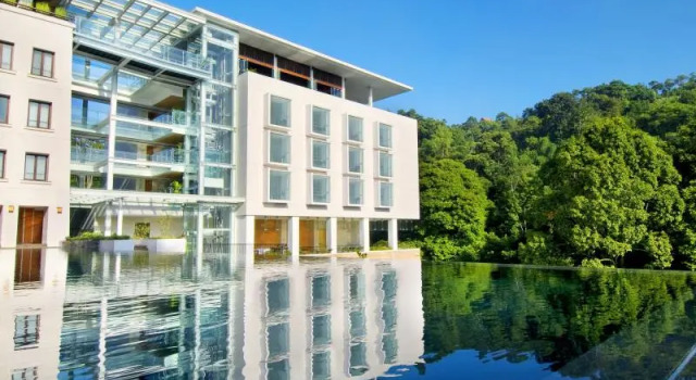 Camera Standard Padma Hotel Bandung