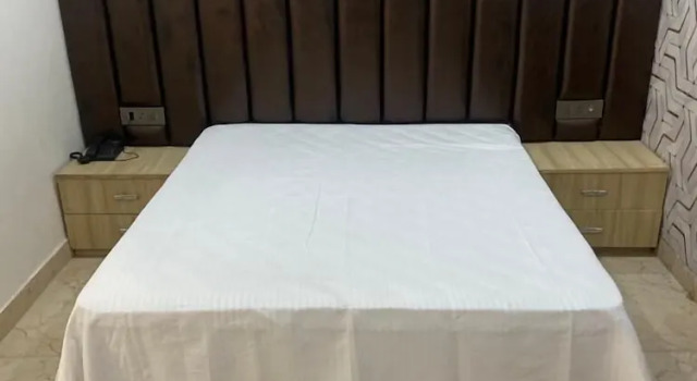 D 0101 Cafe and Lounge, Rezerwuj Hotel Amritsar Punjab