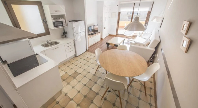 Duplex Arts Apartment A TVL 28-A, Забронировать Апартаменты/квартира Таррагона Tarragonès, рядом с Provincial Traffic Headquarters