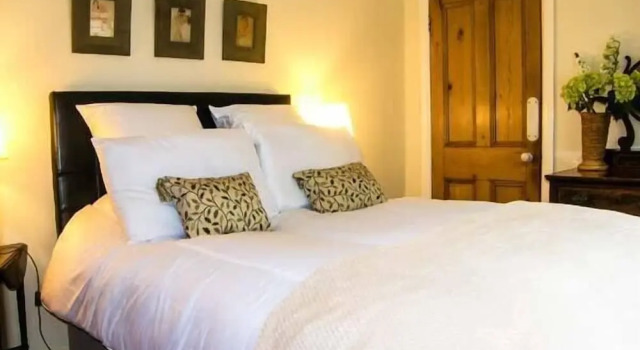 Beechlands Cottage, Buchen Sie Ferienhaus Frodsham 