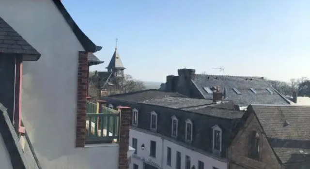 Chez Jules ,Parking gratuit, 3ème Etage