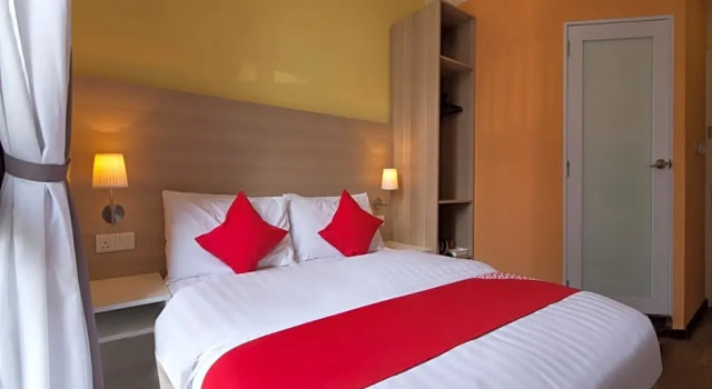 Люкс Deluxe iStay Hotel