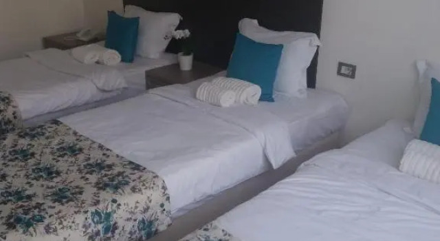 Трёхместный номер Classic с красивым видом из окна Atlas City Center Hotel