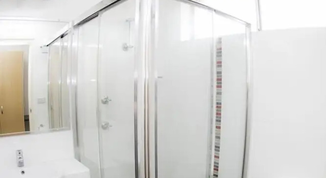 Семейный номер Standard Bull and Bush Hotel