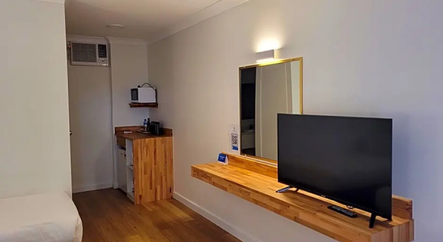 Номер Deluxe SureStay Hotel by Best Western The Clarence on Melville